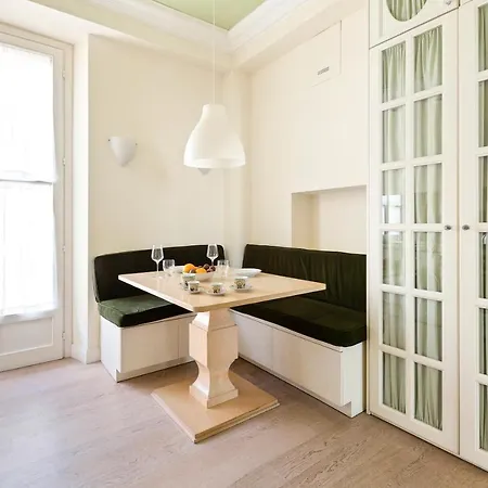 Apartament Corso Vercelli Elegant Mediolan